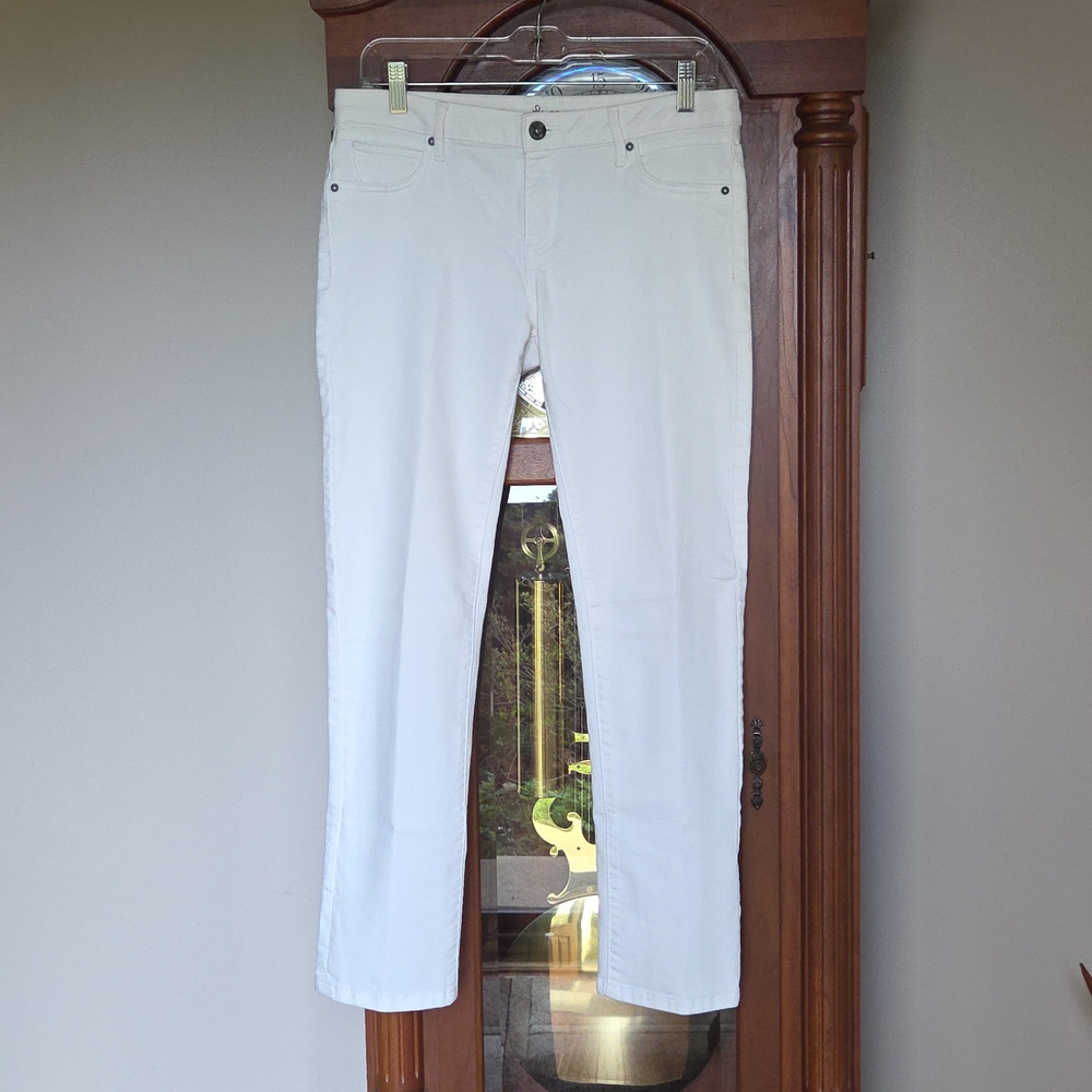 Vera Wang White Jeans